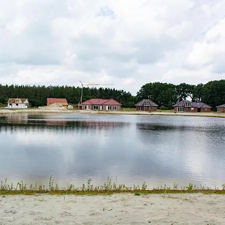 Haus Strandperle Am See * Walchum